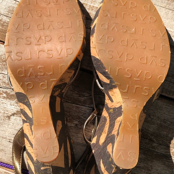 RSVP Gold/Cork sandals size 9 like new!! - Picture 5 of 7